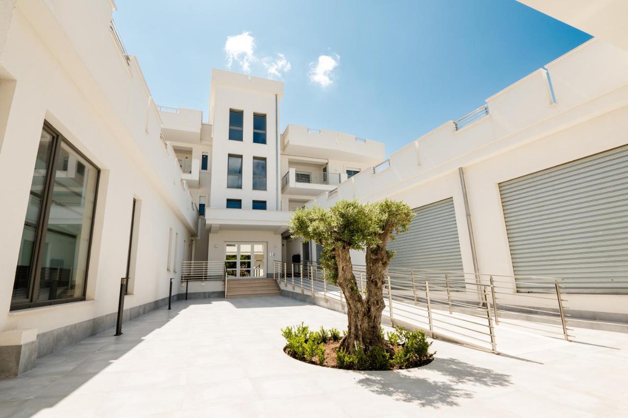Agora Vieste Rooms & Apartments Екстер'єр фото