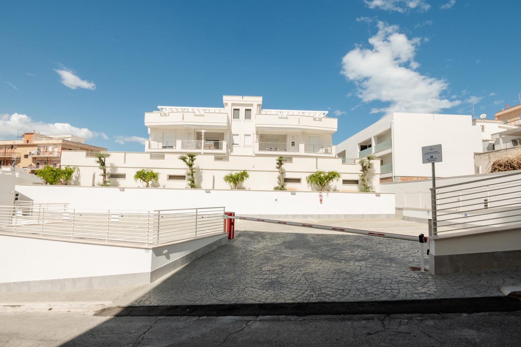 Agora Vieste Rooms & Apartments Екстер'єр фото