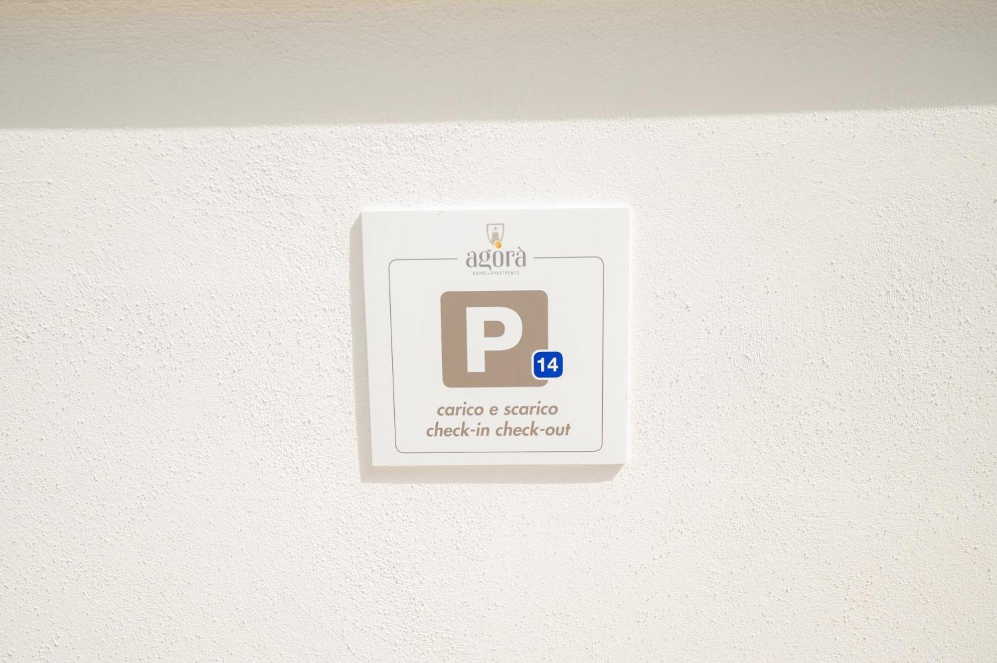 Agora Vieste Rooms & Apartments Екстер'єр фото